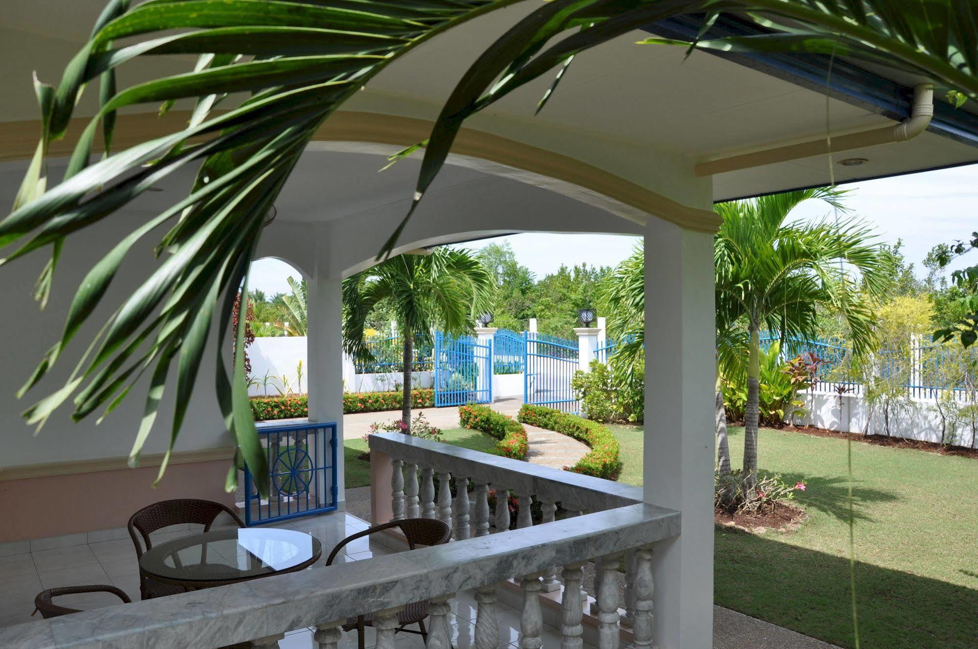 Olivia Resort Serviced Apartments And Bungalows 邦劳 外观 照片