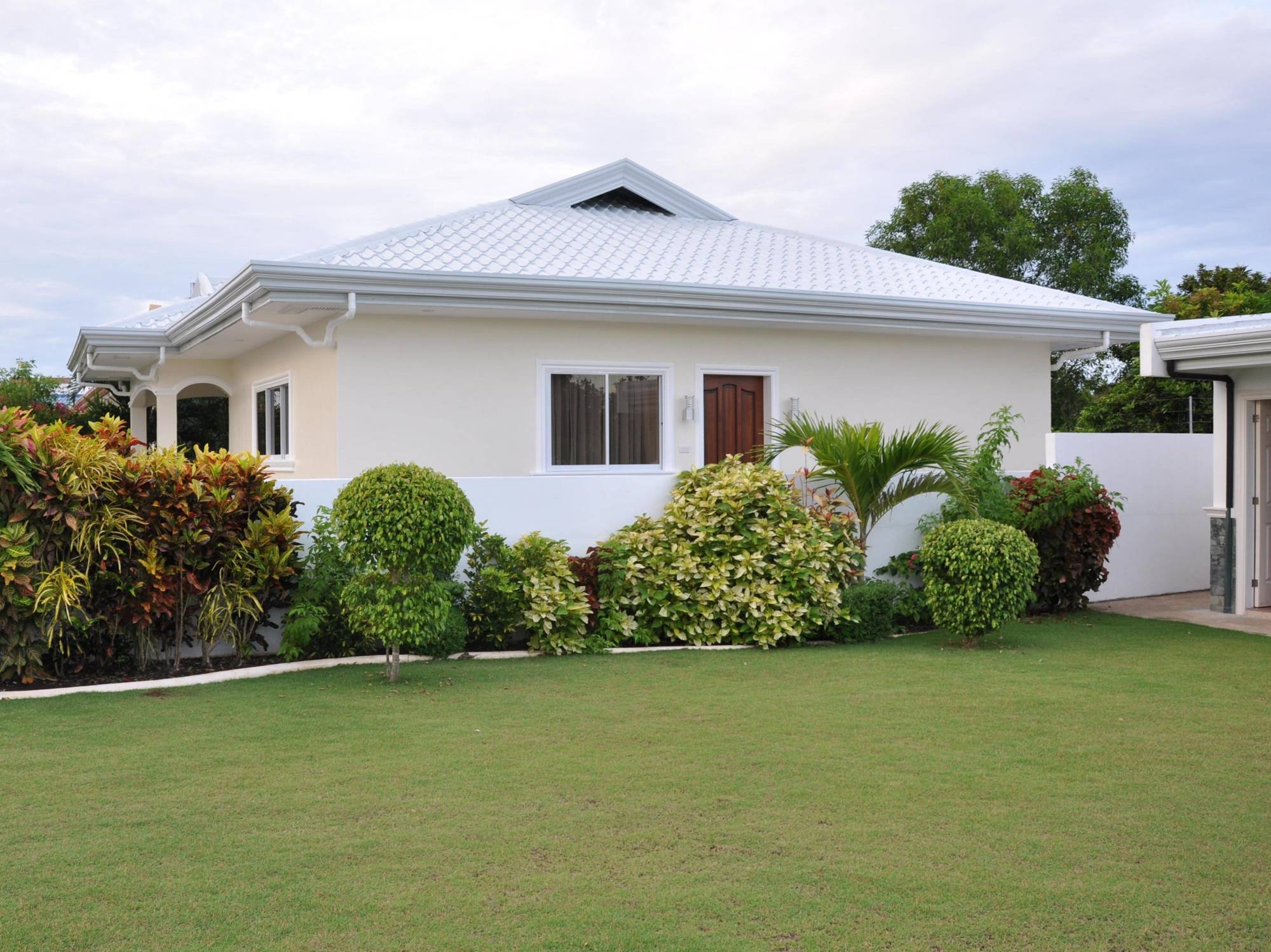Olivia Resort Serviced Apartments And Bungalows 邦劳 外观 照片